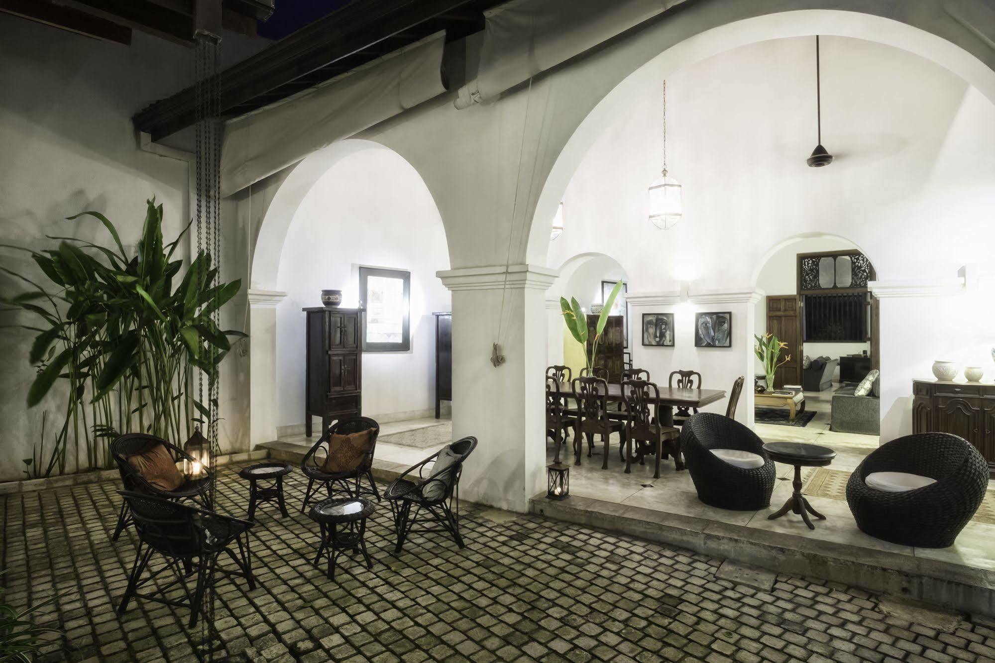 Number 48 Galle Fort Exterior photo